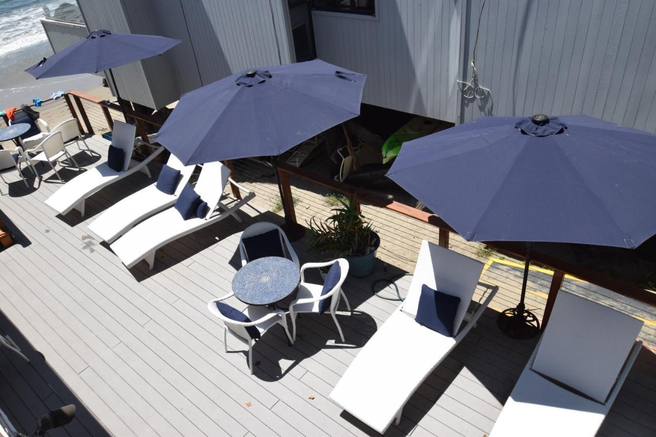 Malibu Private Beach Apartments Bagian luar foto